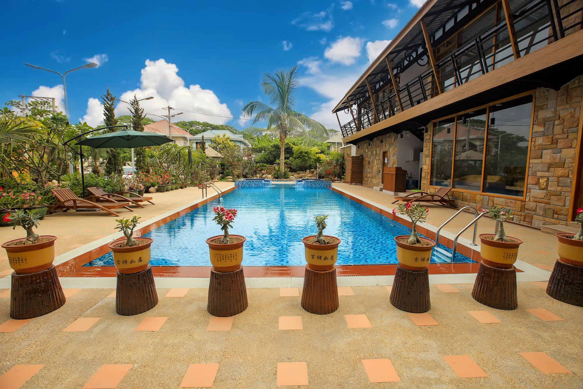 Mandalay Lodge Hotel ภายนอก รูปภาพ